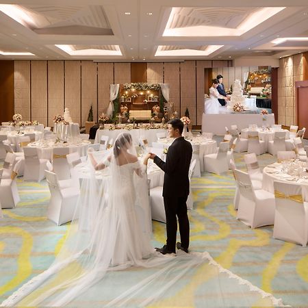 Holiday Inn Baguio City Centre, An Ihg Hotel Εξωτερικό φωτογραφία