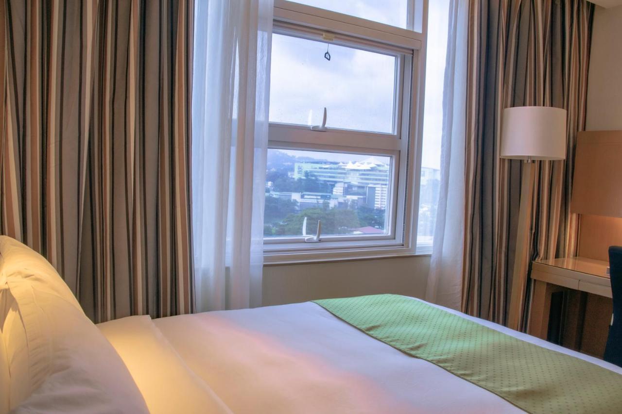 Holiday Inn Baguio City Centre, An Ihg Hotel Εξωτερικό φωτογραφία