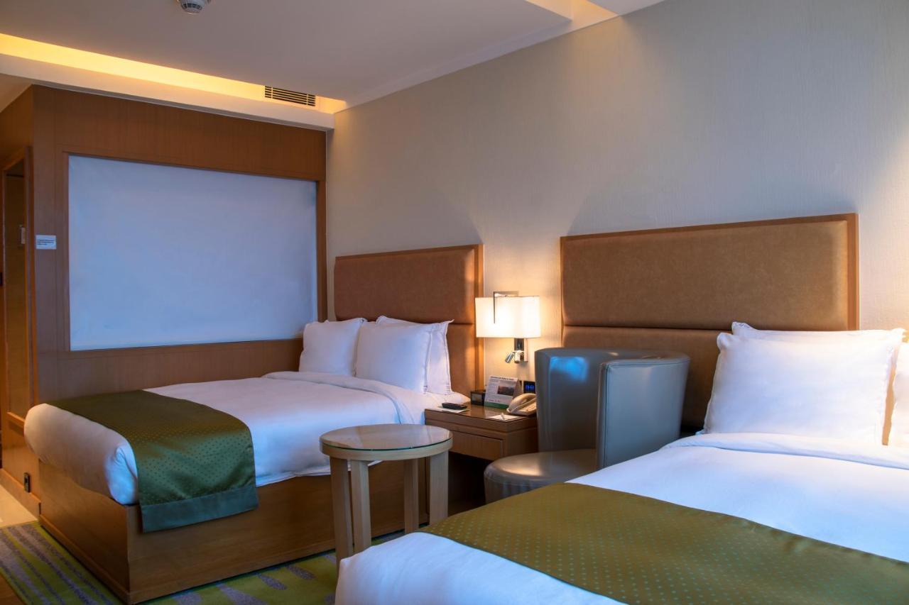 Holiday Inn Baguio City Centre, An Ihg Hotel Εξωτερικό φωτογραφία