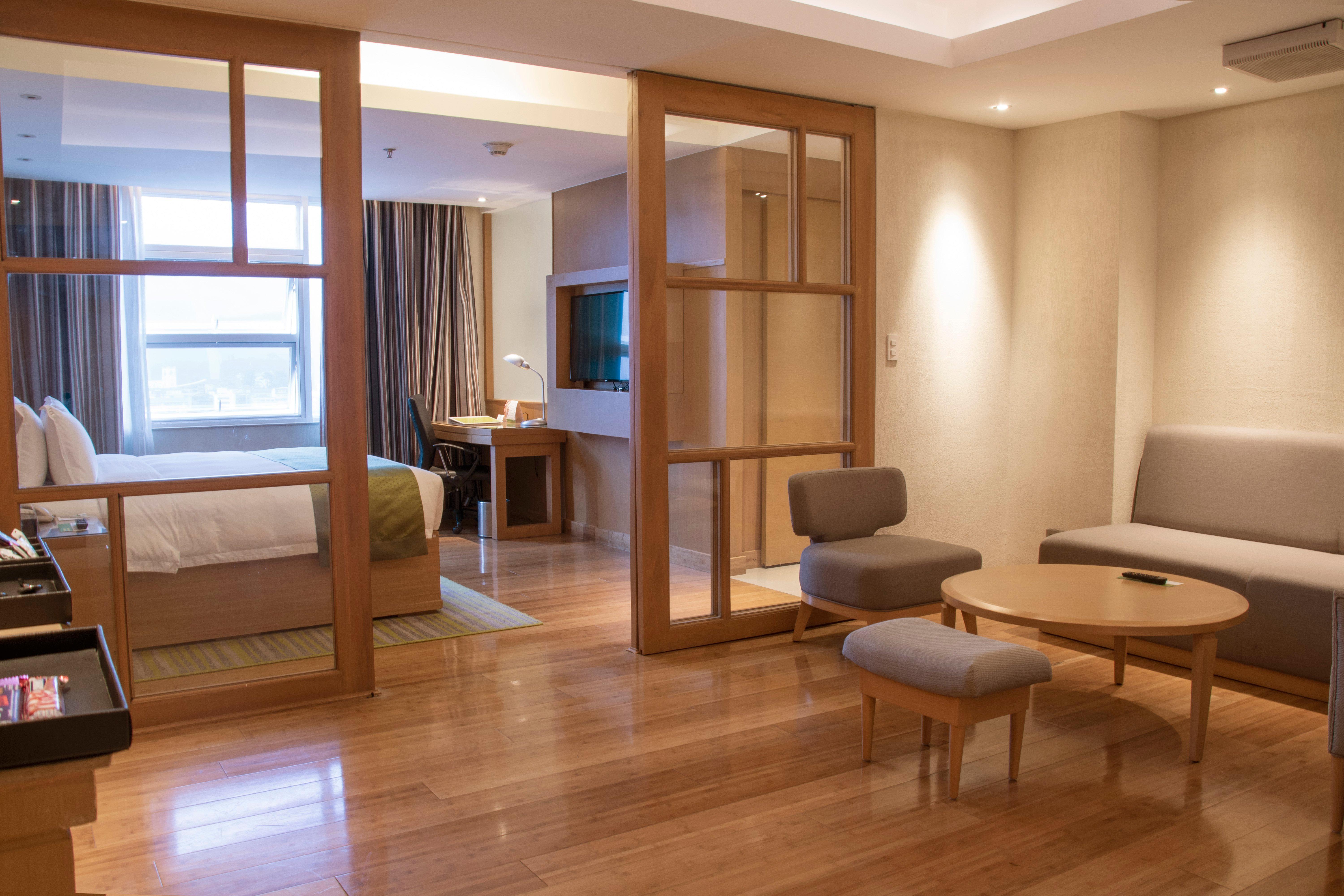 Holiday Inn Baguio City Centre, An Ihg Hotel Εξωτερικό φωτογραφία