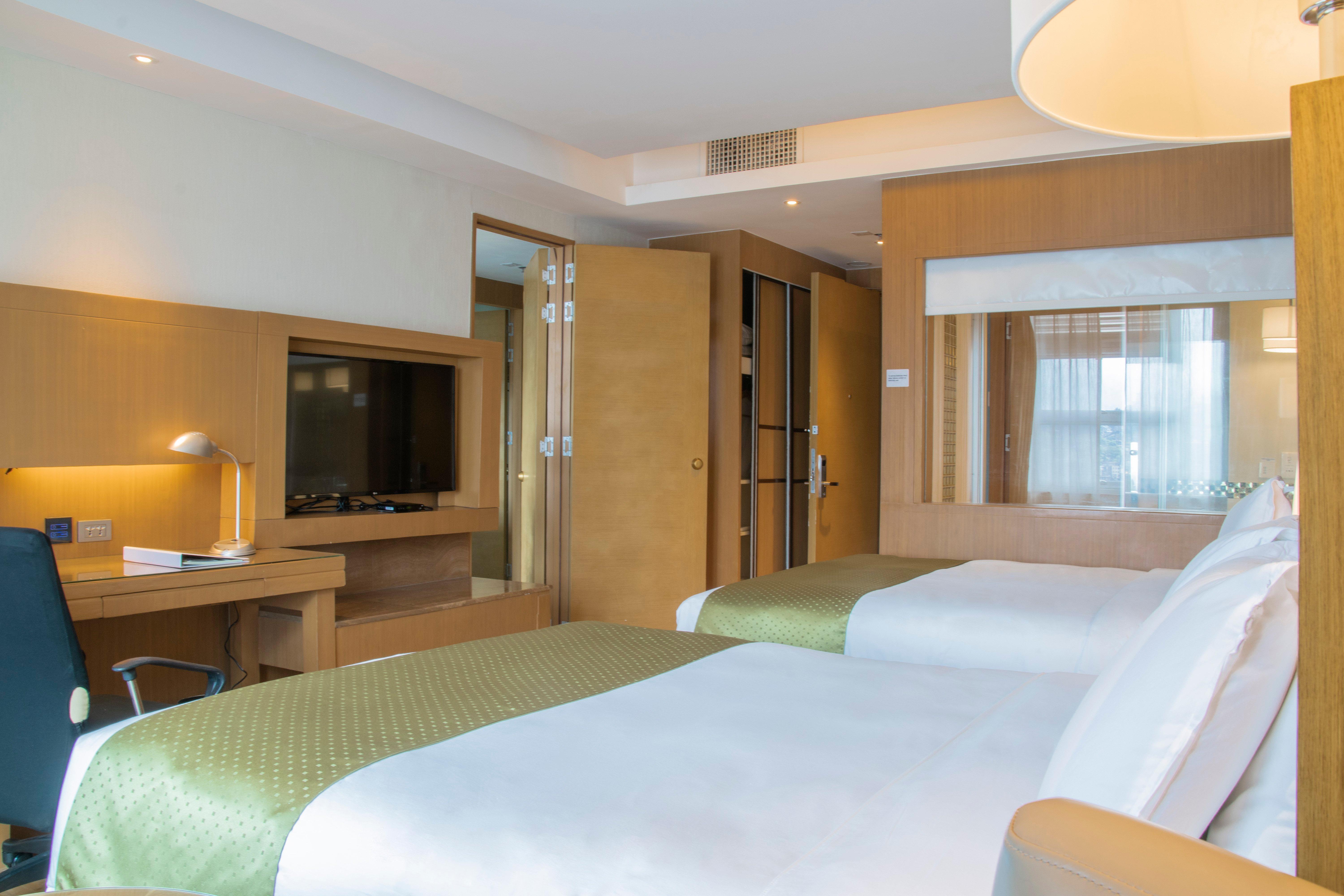 Holiday Inn Baguio City Centre, An Ihg Hotel Εξωτερικό φωτογραφία